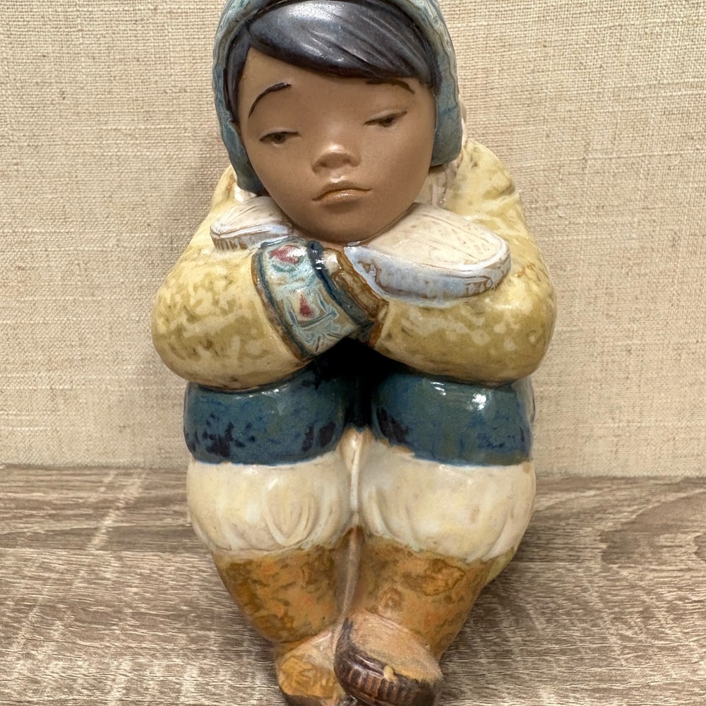 Lladro Pensive Eskimo Boy